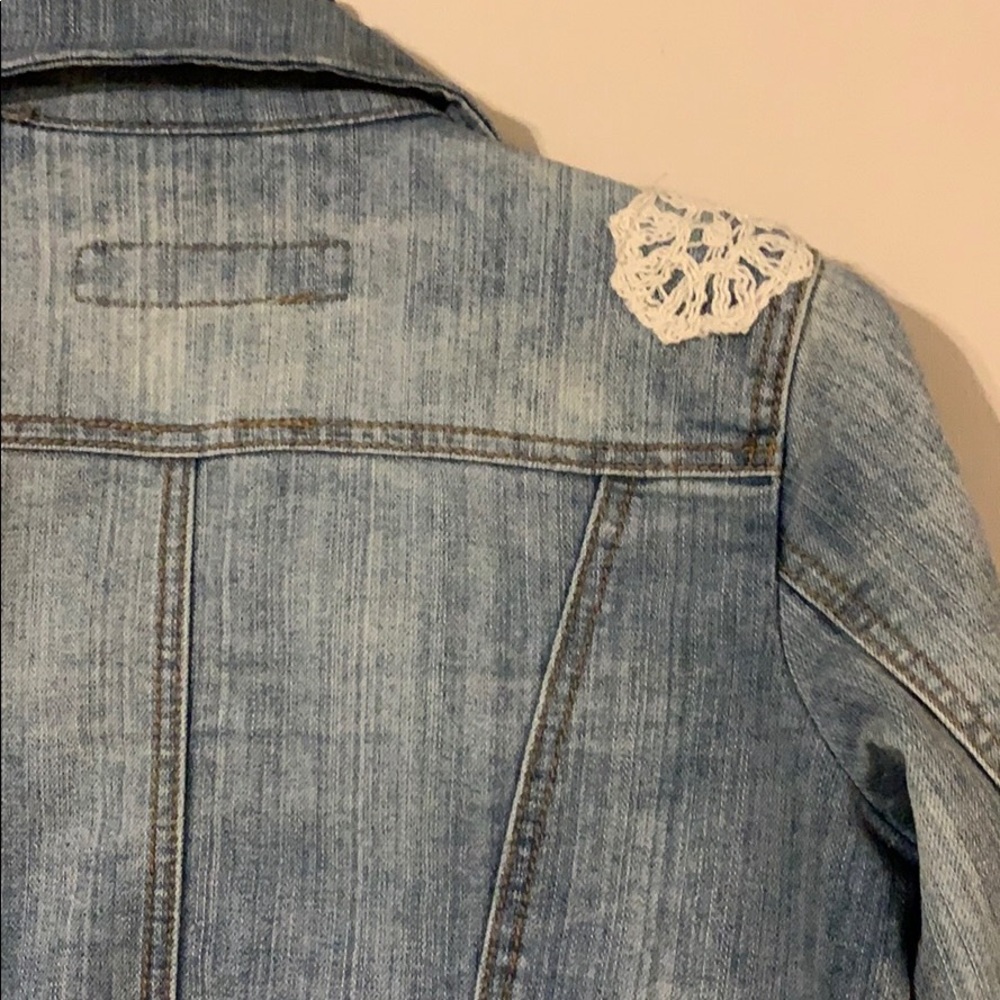 Jean jacket - Picture 7 of 7